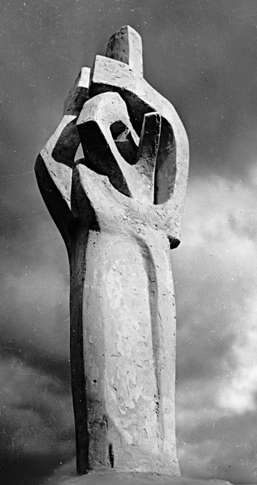 8–Jammoul-Majid-Kompozycja-nr-7–Obelisk-2,-gips-,62x21x18-cm,1974